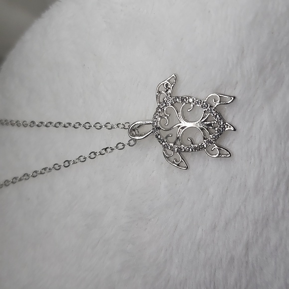 Tree ๐ณ of Life Sea turtle ๐ข Necklace - Picture 2 of 6